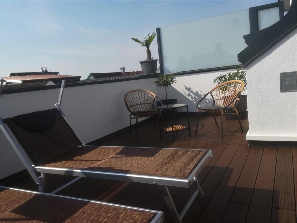 Penthouse Griemann 2 mit eigener großer Dachterrasse zum Relaxen! Illmitz Exterior foto